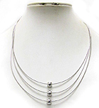 WHITE GOLD PLATING TRIPLE WIRE AND METAL BALL DECO NECKLACE
