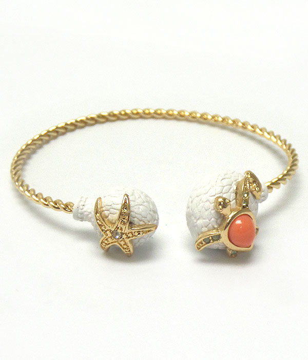CRYSTAL STARFISH AND TURTLE BALL AND TWIST WIRE BRACELET