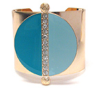 CRYSTAL CENTER AND EPOXY DECO DISK METAL BRACELET