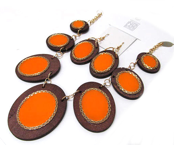 MULTI FASHION OVAL ACRYL ON OVAL WOOD CHAIN NECKLACE EARRING SET