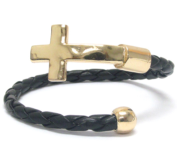 HAMMERED CROSS TIP AND BRAID WIRE BAND ADJUSTABLE BRACELET