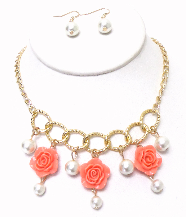 ROSES DROP WITH PEARL METAL CHAIN NECKLACE SET