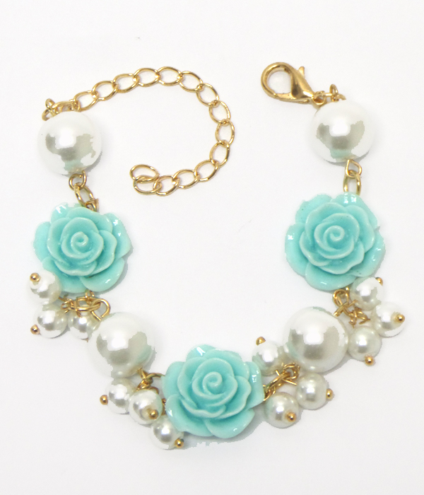 ROSES WITH PEARLS BRACELET