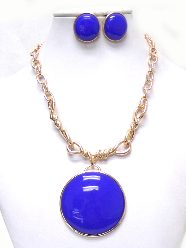 LARGE STONE WITH CHAIN NECKLACE SET