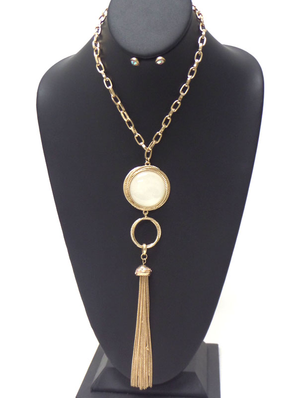 ACRYLIC BALL AND FINE CHAIN TASSEL DROP LONG NECKLACE