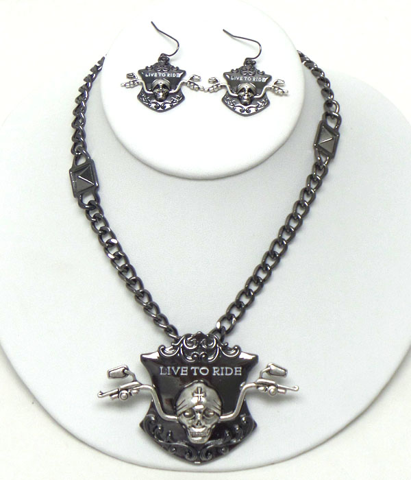 SKULL AND LIVE TO RIDE PENDANT BIKERS NECKLACE EARRING SET