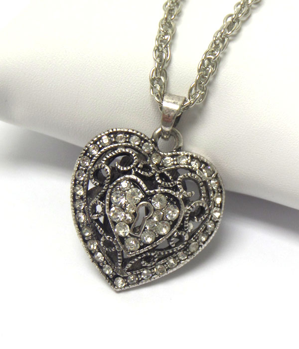 CRYSTAL AND METAL FILIGREE HEART PENDANT NECKLACE