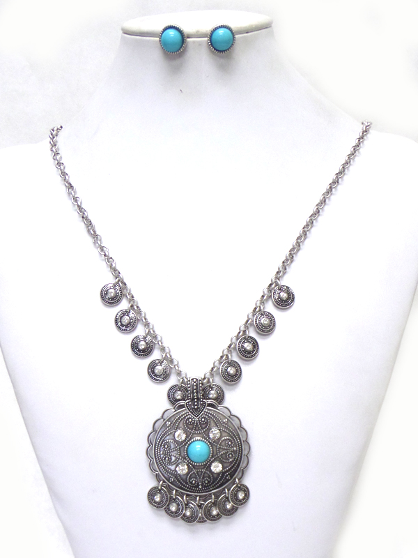 BURNISH SILVER FLOWER WITH CRYSTAL DROP NECKLACE SET