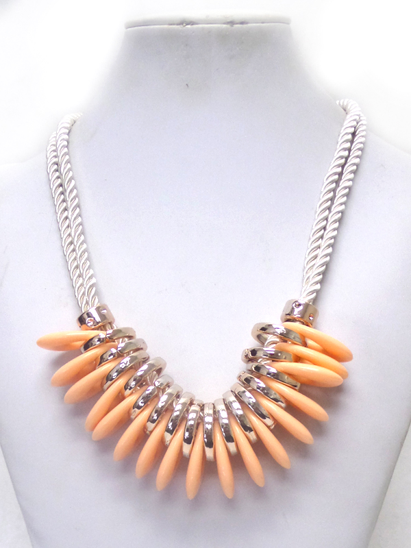 2 LAYER ROPE WITH ACRYLIC AFACET DROP NECKLACE SET 