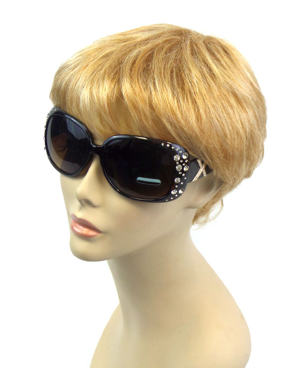 CRYSTAL ACCENT GLAMOUR FRAME SUNGLASSES - UV PROTECTION