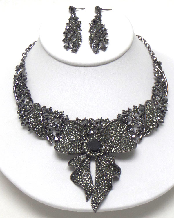 LUXURY AUSTRIAN CRYSTAL VICTORIAN STYLE LARGE BOW NECKLACE EARRING SET