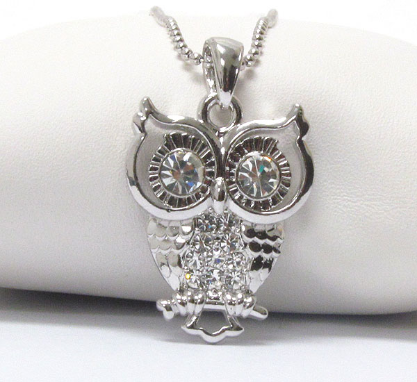MADE IN KOREA WHITEGOLD PLATING AND CRYSTAL DECO OWL PENDANT NECKLACE
