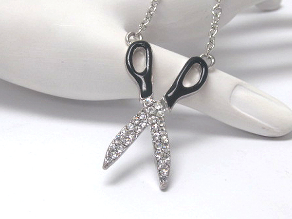 CRYSTAL AND EPOXY SCISSORS CHAIN NECKLACE