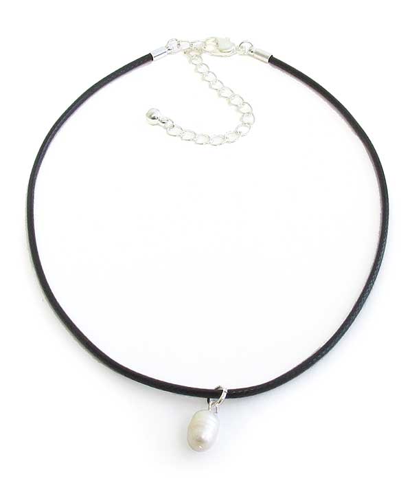 FRESHWATER PEARL PENDANT CORD CHOKER NECKLACE