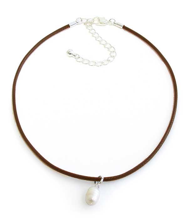 FRESHWATER PEARL PENDANT CORD CHOKER NECKLACE
