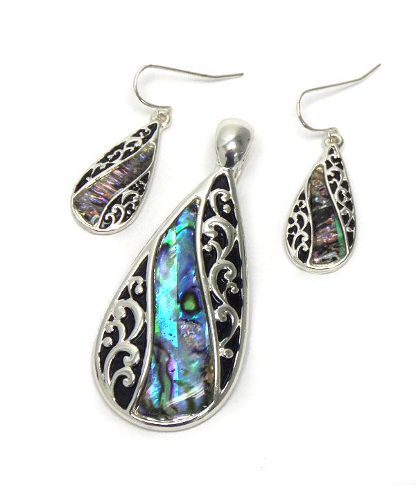 TAILORED DESIGN WITH ABALONE PENDANT SET
