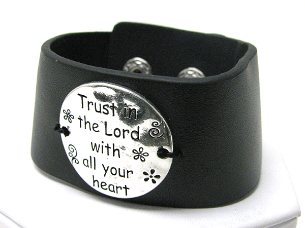 MESSAGE ON METAL DISK AND SYNTHTIC LEATHER BRACELET