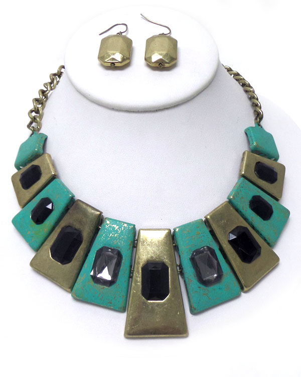 VINTAGE RUSTIC TRIBAL LOOK WITH STONE NECKLACE SET