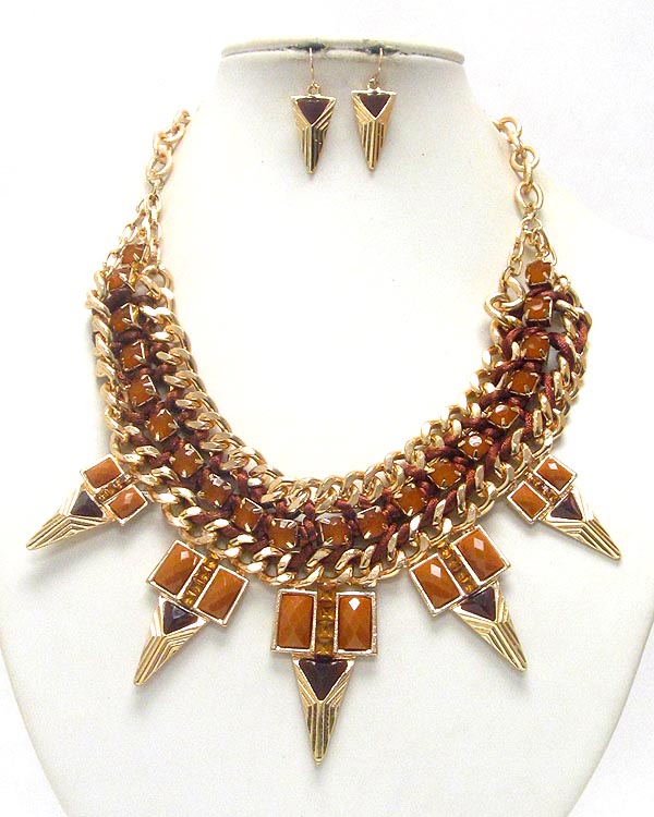 MULTI CRYSTAL AND METAL SPIKE AND THICK CHAIN NECKLACE EARRING SET