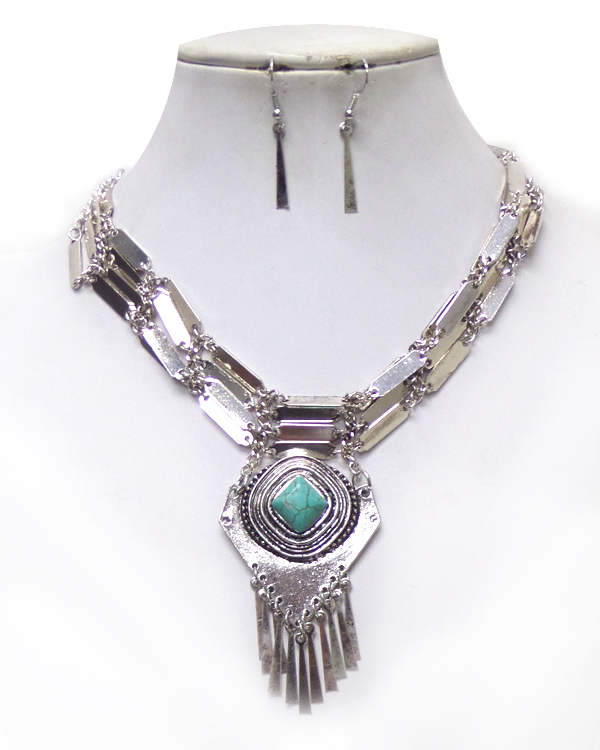 METAL LINKS WITH STONE DROP NECKLACE SET