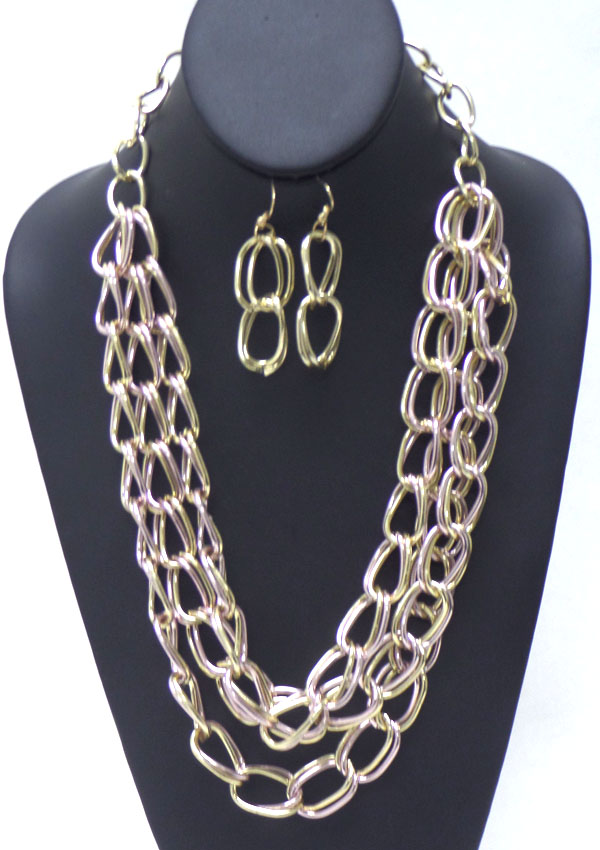 THREE LAYER METAL HOOPS NECKLACE SET 