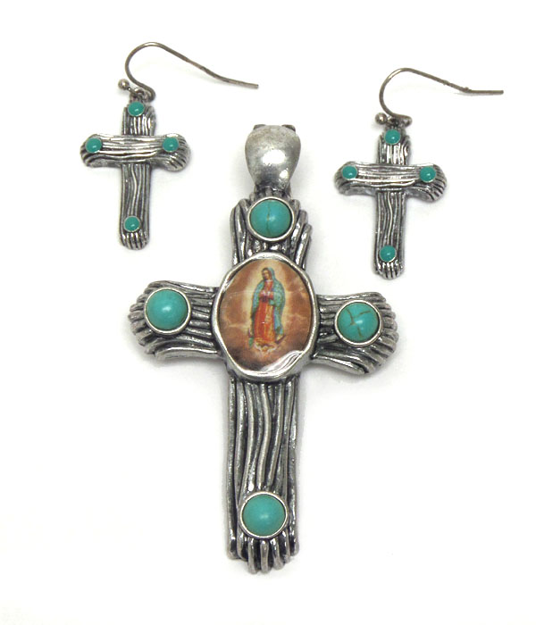 HANDCRAFTED MAGNETIC CROSS PENDANT SET