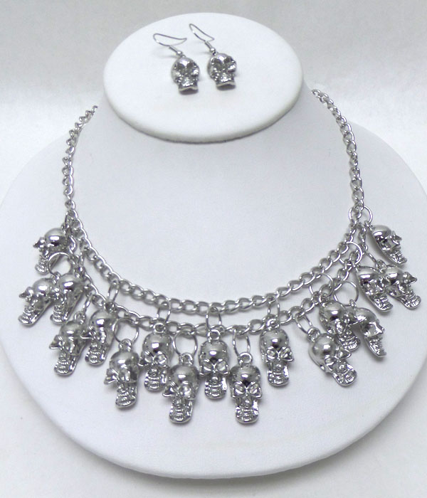 DOUBLE LAYER METAL SKULL NECKLACE SET