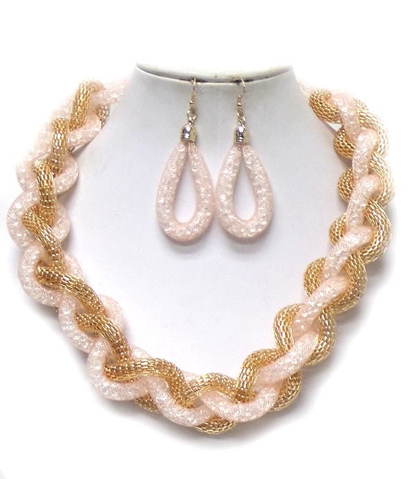 FLOATING CRYSATL MESH AND METAL CHAIN TWIST NECKLACE SET