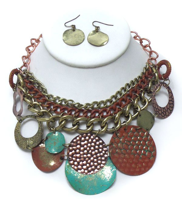 VINTAGE RUSTIC MULTI HAMMERED METAL DISK DROP AND CHAIN NECKLACE SET