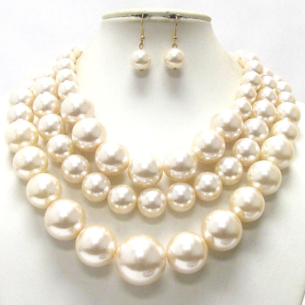 3 LAYERED MULTI SIZE PEARL NECKLACE EARRING SET
