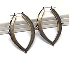 ANITIQUE METAL LEAF EARRING