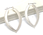 ANITIQUE METAL LEAF EARRING
