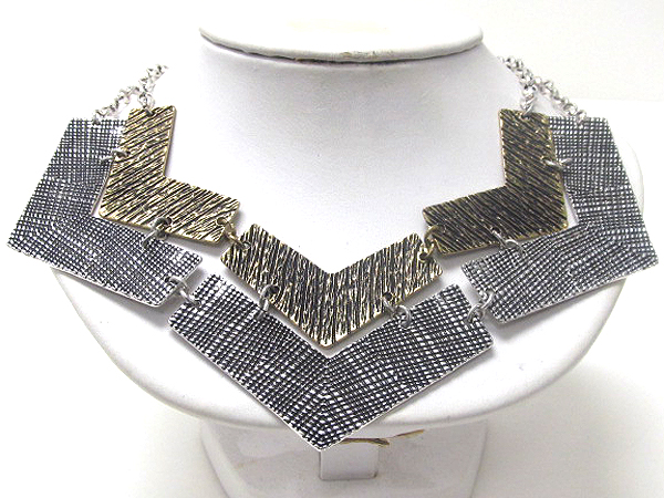 TWO TONE TEXTURED MULTI METAL V BAR LINK NECKLACE