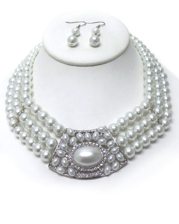 THREE LAYERS OF PEARLS WITH CASTING POINT NECKLACE SET 