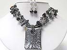 MURANO GLASS AND NATURAL CHIP STONE NECKLACE EARRING SET