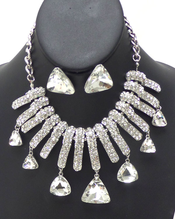 LUXURY CLASS VICTORIAN STYLE AND AUSTIRIAN CRYSTAL TRIANGLE DROP NECKLACE SET 