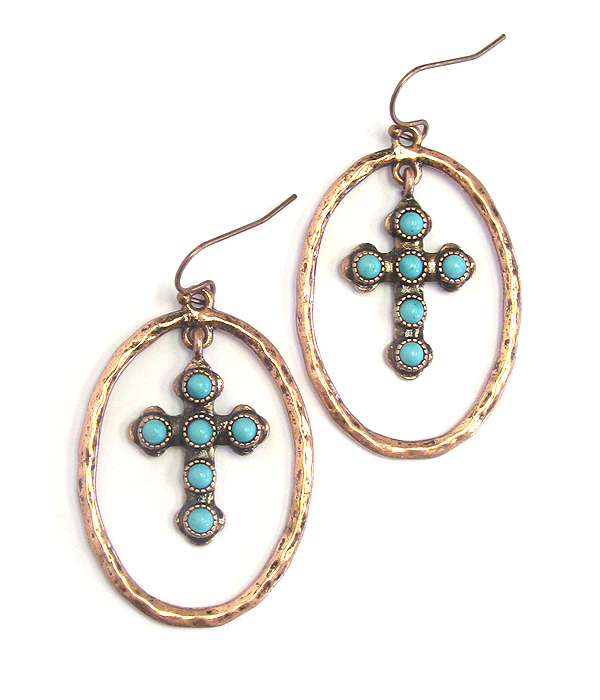 TURQUOISE CROSS AND HAMMERED OVAL HOOP EARRING