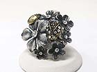 CRYSTAL STUD FLOWER AND BUG THEME STRETCH RINTG