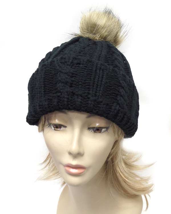 FLUFFY BALL ACCENT KNIT WINTER HAT