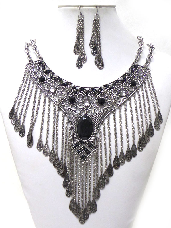VINTAGE METAL TEXTURE WITH STONE AND TASSEL NECKLACE SET