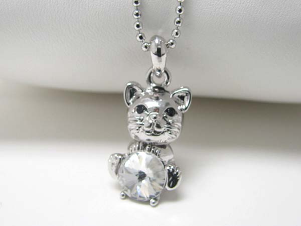 MADE IN KOREA WHITEGOLD PLATING EPOXY AND CRYSTAL STUD CAT PENDANT NECKLACE