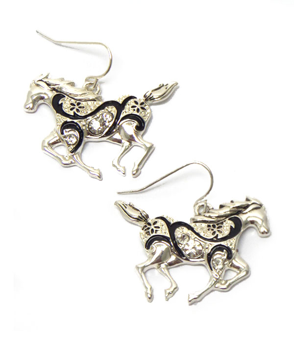 TAILORED STYLE HORSE FISH HOOK EARRINGS