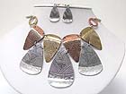 DOUBLE LAYER TRI TONE BURNISH TEXTURED METAL TRIANGLE LINK NECKLACE EARRING SET