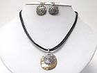 DOUBLE LAYER BURNISH TEXTURED METAL ROUND PENDANT NECKLACE EARRING SET