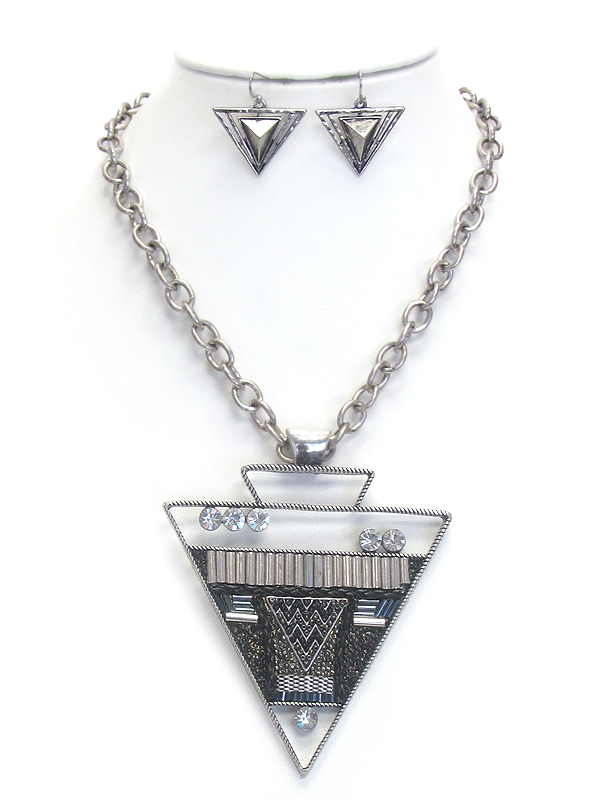 CRYSTAL METAL AND ACRYL MODEEN ACHITECTURAL TRIANGLE MEDALLION NECKLACE EARRING SET