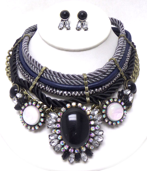 FIVE LAYER OF ROPE WITH LARGE PENDANT WITH CRYSTALS NECKLACE SET