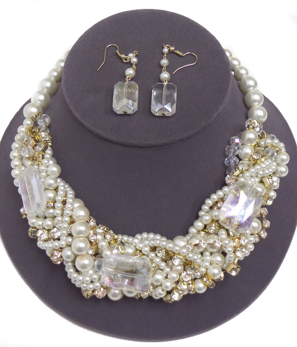 BOUTIQUE LUXURY MULTI PEARL AND CRYSTAL TWIST CHUNKY NECKLACE SET