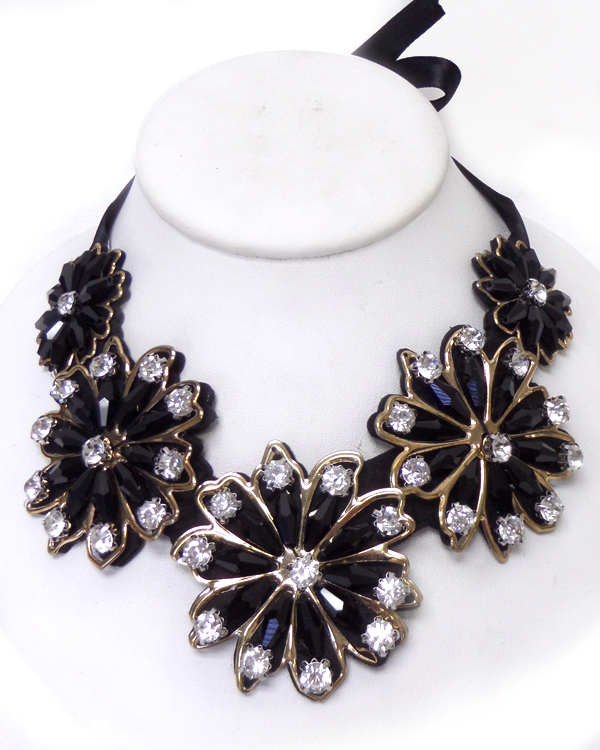 LINKED FLOWERS WITH CRYSTALS BOW TIE BACK BIB NECKLACE SET