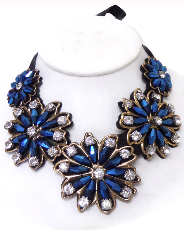 LINKED FLOWERS WITH CRYSTALS BOW TIE BACK BIB NECKLACE SET 