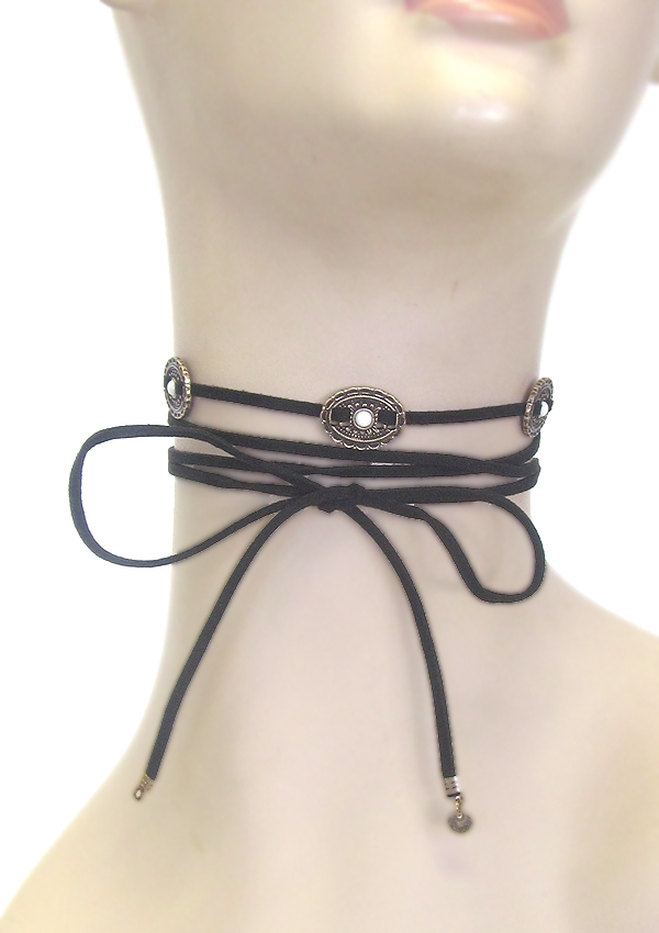 BOHEMIAN OVAL DISK AND SUEDE CORD WRAP CHOKER NECKLACE